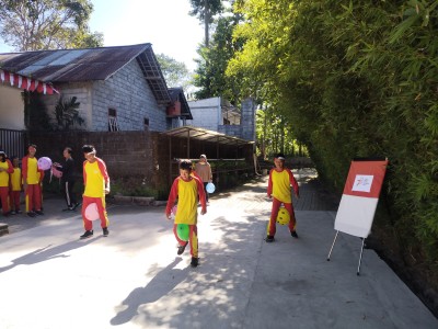 Lomba Joget Balon Memperingati Hari Kemerdekaan Indonesia 17 Agustus SLB C Budi Asi