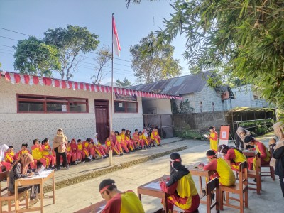 Lomba Cipta Baca Puisi Memperingati Hari Kemerdekaan Indonesia 17 Agustus SLB C Budi Asi