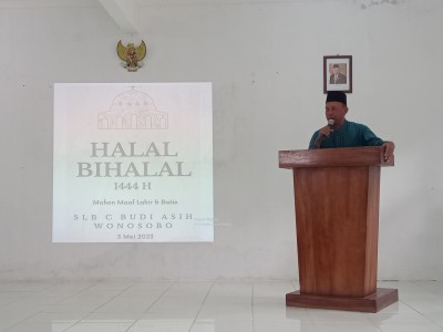 Ceramah Oleh Komite Sekolah di Halal Bi Halal SLB C Budi Asih Wonosobo