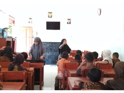 Belajar dikelas