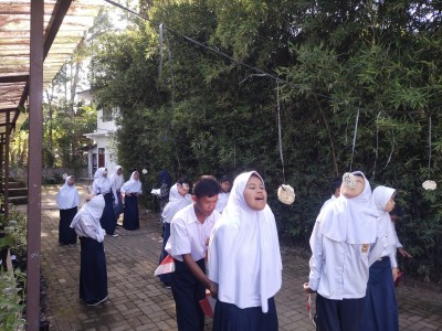Lomba Makan Krupuk 17 Agustus SD-SMALB C Budi Asih Wonosobo Tahun Ajaran 2024/2025