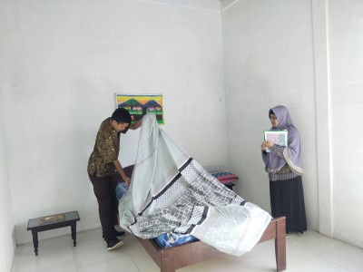 Ujian Praktek Menata Tempat Tidur SMALB C BUDI ASIH WONOSOBO
