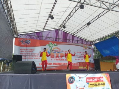 Senam Jingle pada acara Expo di Maduretno